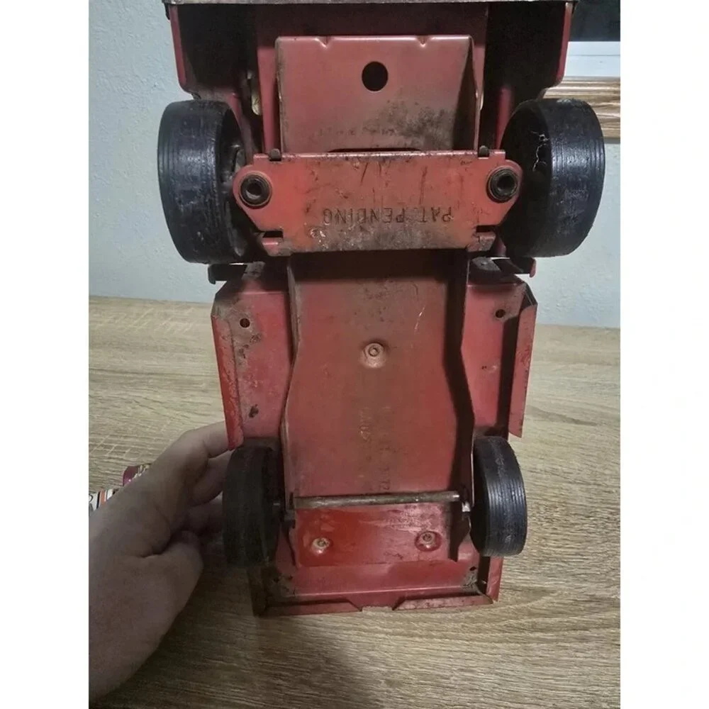 Structo Turbine‎ Pumper Fire Truck Red